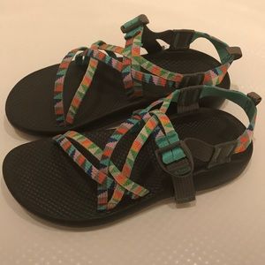 Reserved! Chacos size youth 6/women's 8